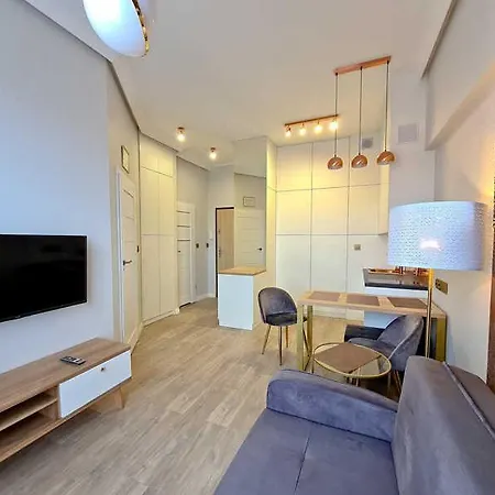 Visit Baltic - Platan Tower Victoria Lägenhet