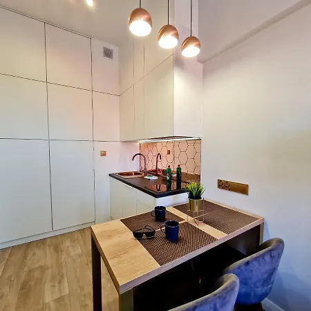 Visit Baltic - Platan Tower Victoria * Świnoujście